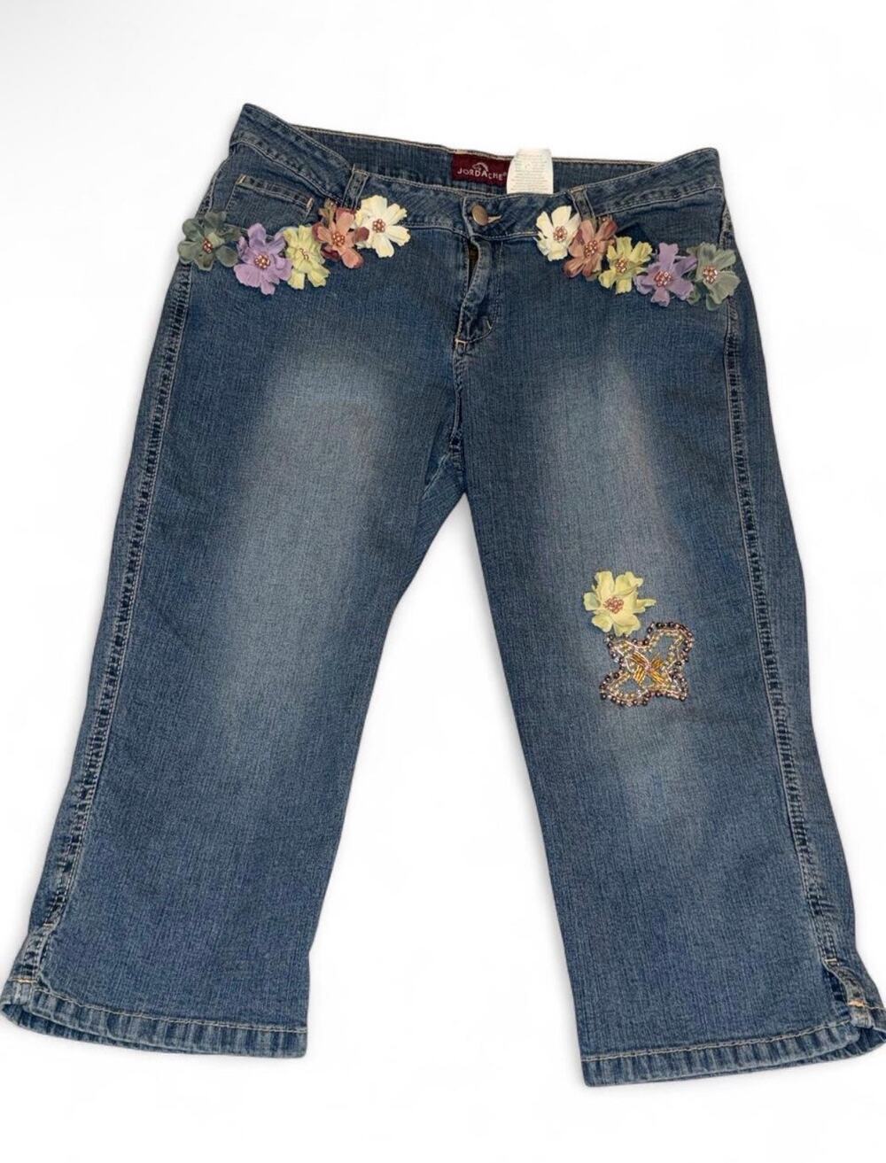 Reworked Vintage 90s Y2K Jordache Low Rise Beaded Floral Fairycore Capris 🧚 🌸